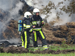 Prio 1 Brand Industrie Agrarisch Fabricage Opslaggeb NB Grote Brand Foarwei Kollumerzwaag